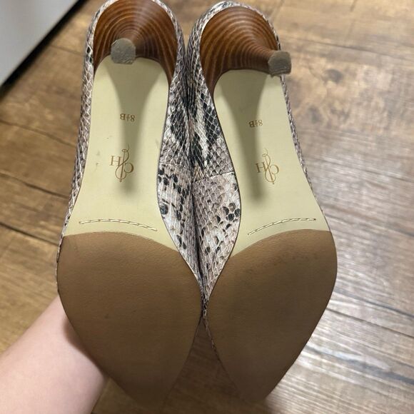 NEW Cole Haan snakeskin point toe heels - Picture 3 of 5